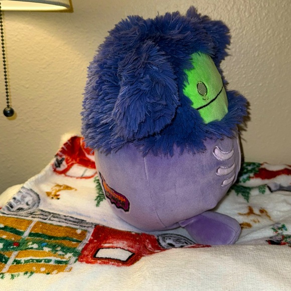 Sold - Picture 2 of 8